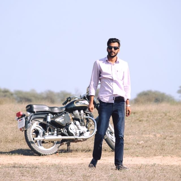 Meet your Posher, Maninder - Picture 1 of 1